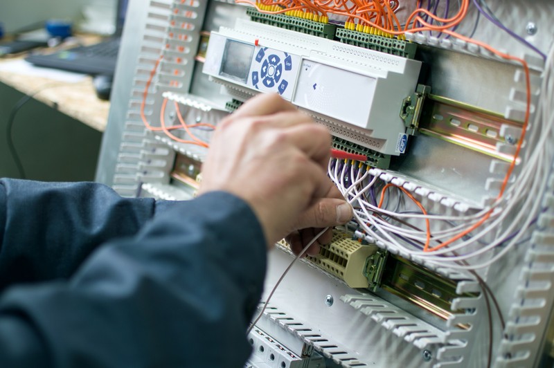 Commercial-Low-Voltage-Electrical-Services